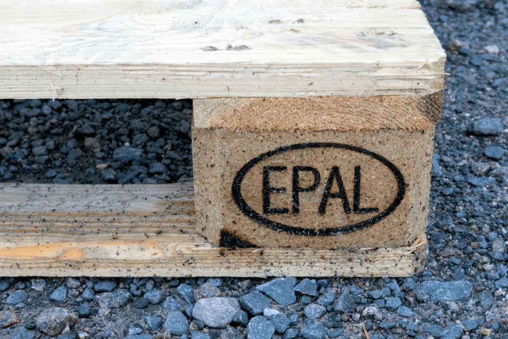 dettaglio su marchiatura pallet eur epal